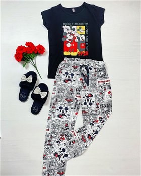 Pijama dama neagra lunga cu imprimeu Mickey, 
