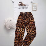 Pijama dama ieftina bumbac lunga cu pantaloni animal print si tricou alb cu imprimeu Tenis Just like this