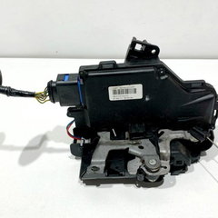 Broasca usa stanga fata 3D1837015AP Skoda Octavia 2 facelift (2008-2013), necunoscut
