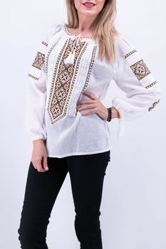 Ie Traditionala Mili 6, Magazin Traditional
