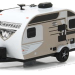 2016 Winnebago Winnie Drop - Champagne Solid Pack - Hitched Homes Series 4 1:64, GREENLIGHT