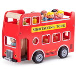 Autobuz turistic cu 9 figurine, New Classic Toys, 2-3 ani +, New Classic Toys