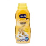 Set Balsam concentrat pentru haine Tender Touch, 750 ml, +0 luni, Chicco cu Breloc Chicco