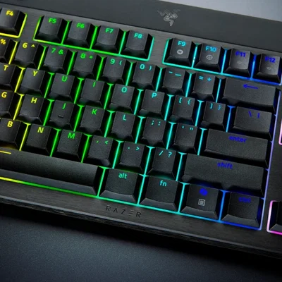 Tastatura Razer Blackwidow V4 Low-profile HyperSpeed Yellow Switch USB WirelessBluetoothUSB-C Black