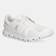 On sneakers Cloud 6, On