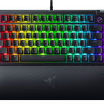 Tastatura mecanica gaming BlackWidow V4 75%, taste ABS, layout Intls. US (ISO),iluminare RGB, cu 6 butoane customizabile, suport pentru incheietura magnetic, negru, RAZER