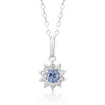 Lant cu pandant din aur alb de 18K cu safir albastru deschis de 0.23ct si diamante de 0.15ct