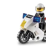 MOTOCICLETA POLITIE din seria LEGO CITY.