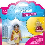 Fetita in tinuta de vara playmobil, Playmobil