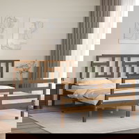 vidaXL Cadru de pat cu tăblie, maro miere, 140x200 cm, lemn masiv