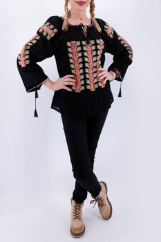 Ie Traditionala Aziza 2, Magazin Traditional