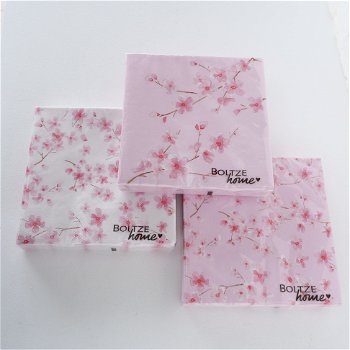 Servetele de hartie Sakura Roz / Alb, Modele Asortate, 17 x 17 cm, 20 bucati