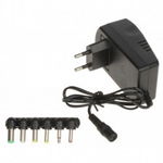 Alimentator universal 3-12V/2.5A 6 mufe