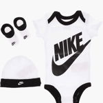 Nike Kids Romper Suit Hat And Shoes Set Culoarea White BM8562078