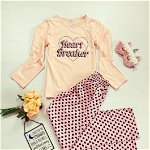 Pijama dama din bumbac ieftina cu pantaloni roz si bluza cu maneca lunga roz cu imprimeu Heart Breaker