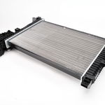 Radiator apa racire motor (transmisie manuala) MERCEDES SPRINTER 2-T (901, 902), SPRINTER 3-T (903), SPRINTER 4-T (904) 2.3-2.9D intre 1995-2006