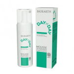 Spuma de curatare pentru ten impur si gras Day by Day, 150ml - Bioearth, BIOEARTH