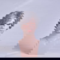 Peruca sintetica scurta Argintie Gratioasa pentru Barbati ?i Femei, Neer